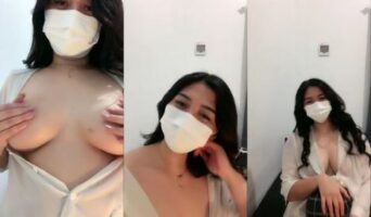 Telanjang Dada Gladys Zara Remas TT Kemeja Putih Transparan