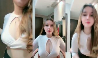 Full Facenya Miss Caitlin Remas Susu Nakal Menggoda Hot