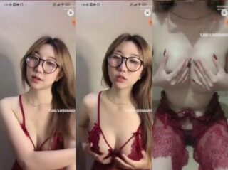 Hanni Chan Imut Kimcil Remas Toket Mungilnya 49164986 Mango