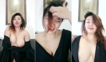 Tante Mikhayla Live Omek Bugil Longdur ID 12973379 HOT51