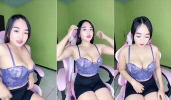 Goyang Susu Billa Host Baru Teman Malamu HOT51