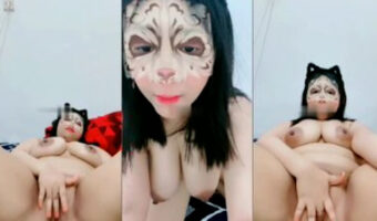 Ivy Ngangkang Omek Santuy Toketnya Mancung Dream